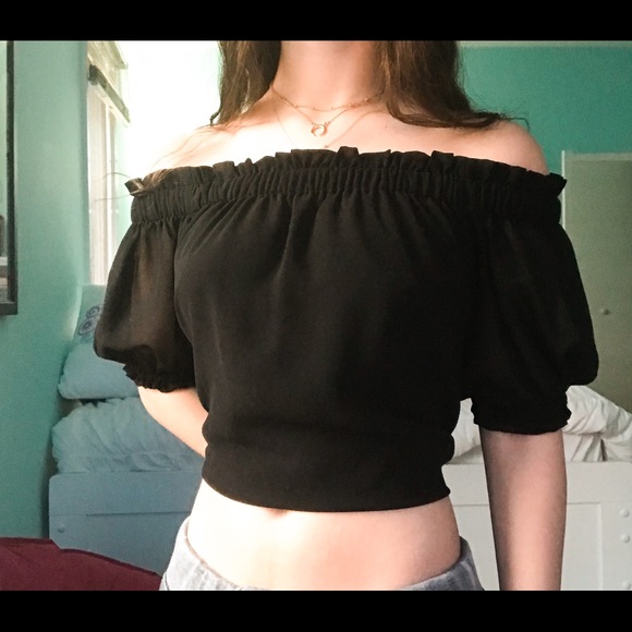 Tops - Black Strapless Off The Shoulder Top